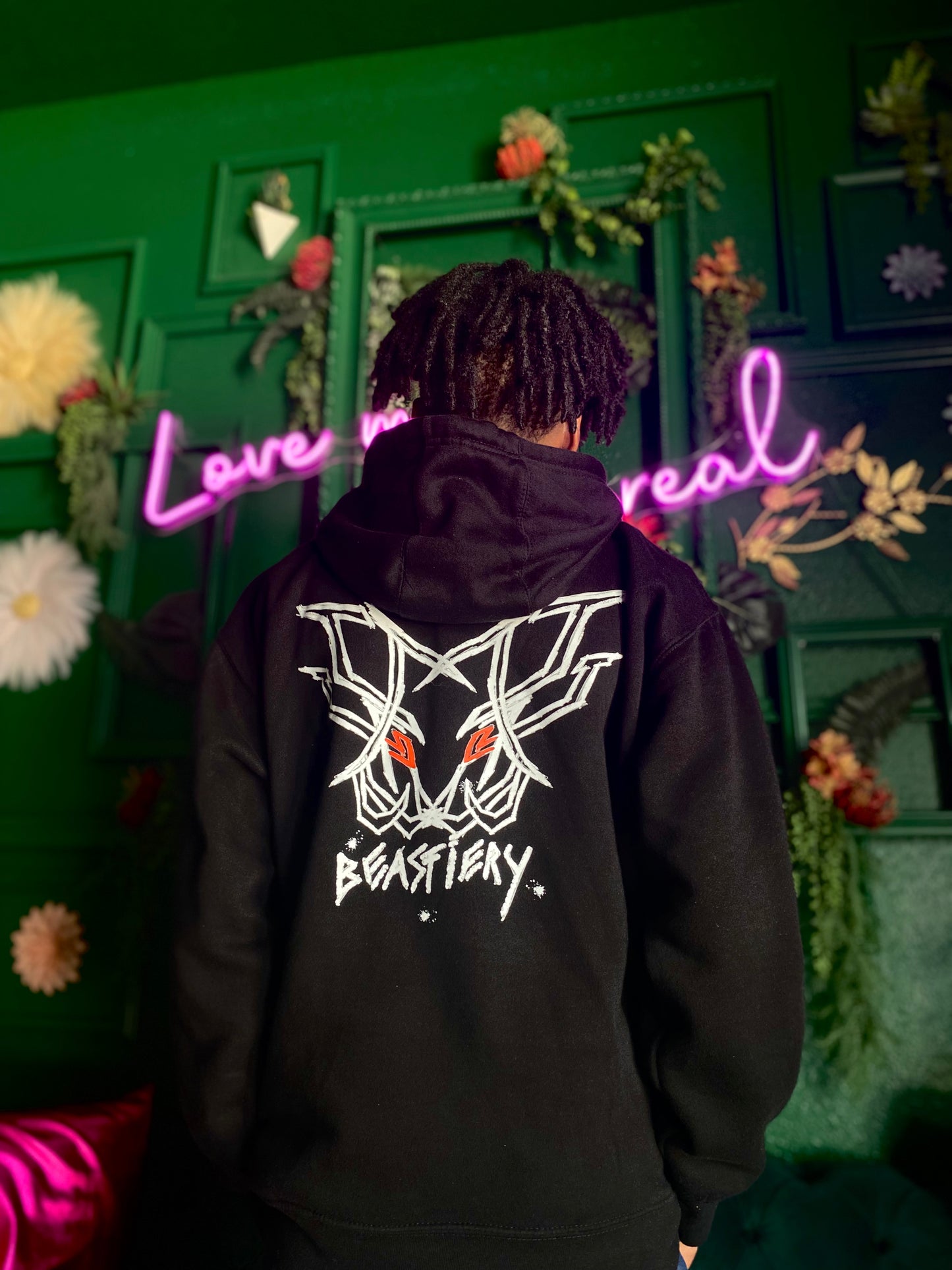 COLLECTOR'S HOODIE